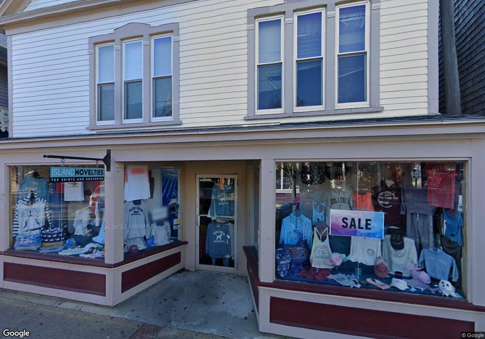 29 Circuit Ave, Oak Bluffs, MA 02568 - photo 1