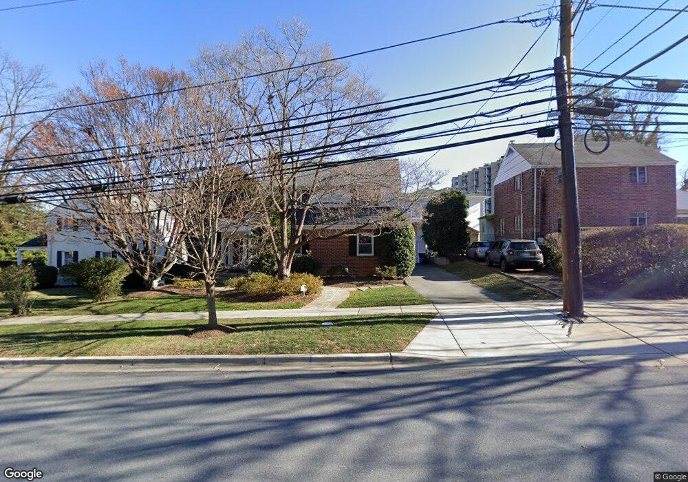 7605 Chelton Rd, Bethesda, MD 20814 - photo 1