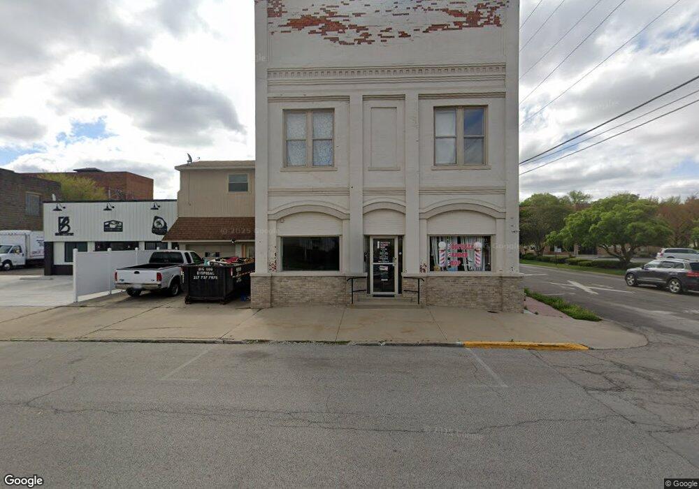 230 S Chicago St, Lincoln, IL 62656 - photo 1