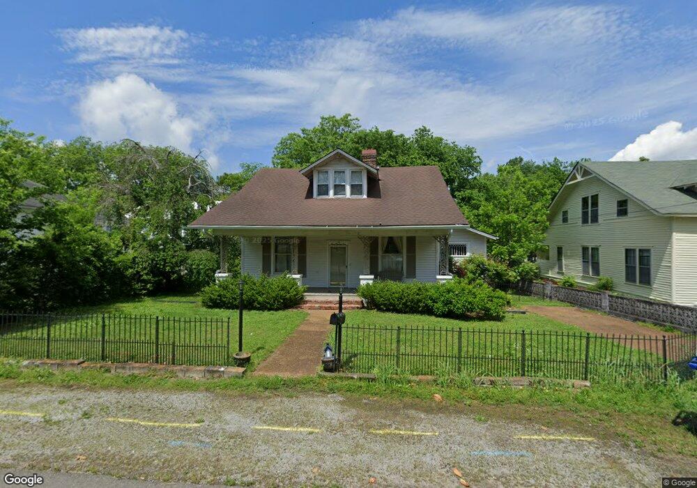 305 Park Place, Shelbyville, TN 37160 - photo 1