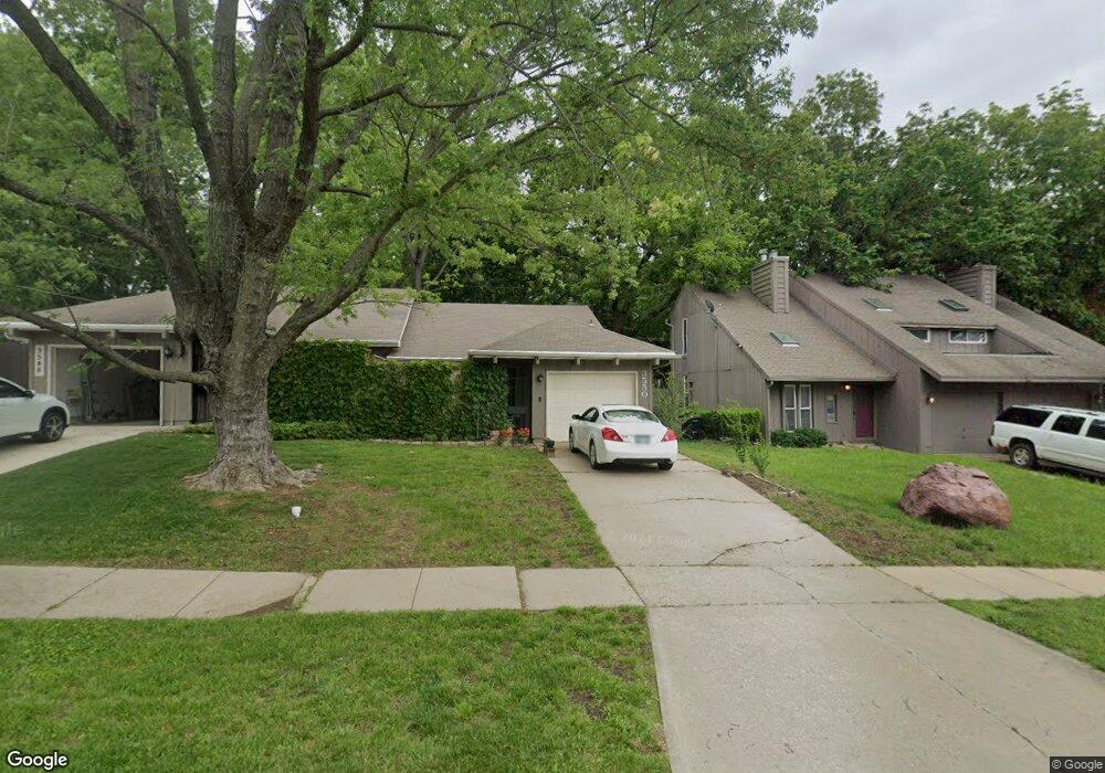 3550 SW Cambridge Ave, Topeka, KS 66614 - photo 1