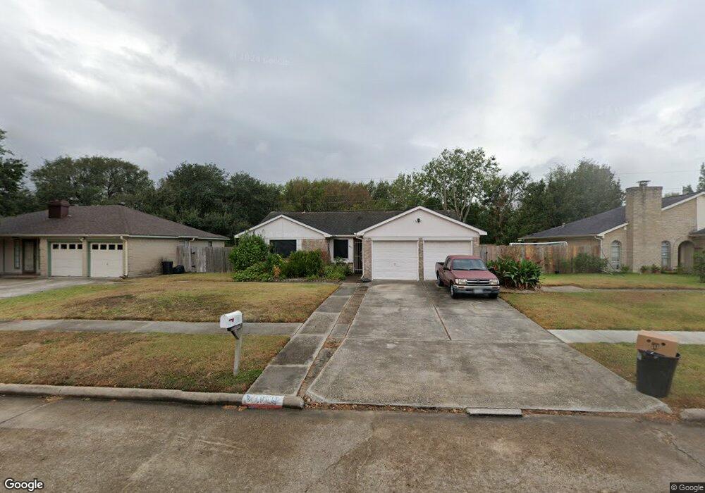 10215 Heather Hill Dr, Houston, TX 77086 - photo 1