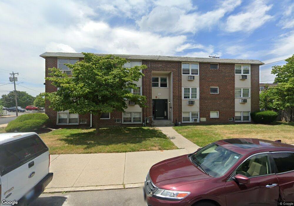 76 Park St unit c, Pawtucket, RI 02860 - photo 1