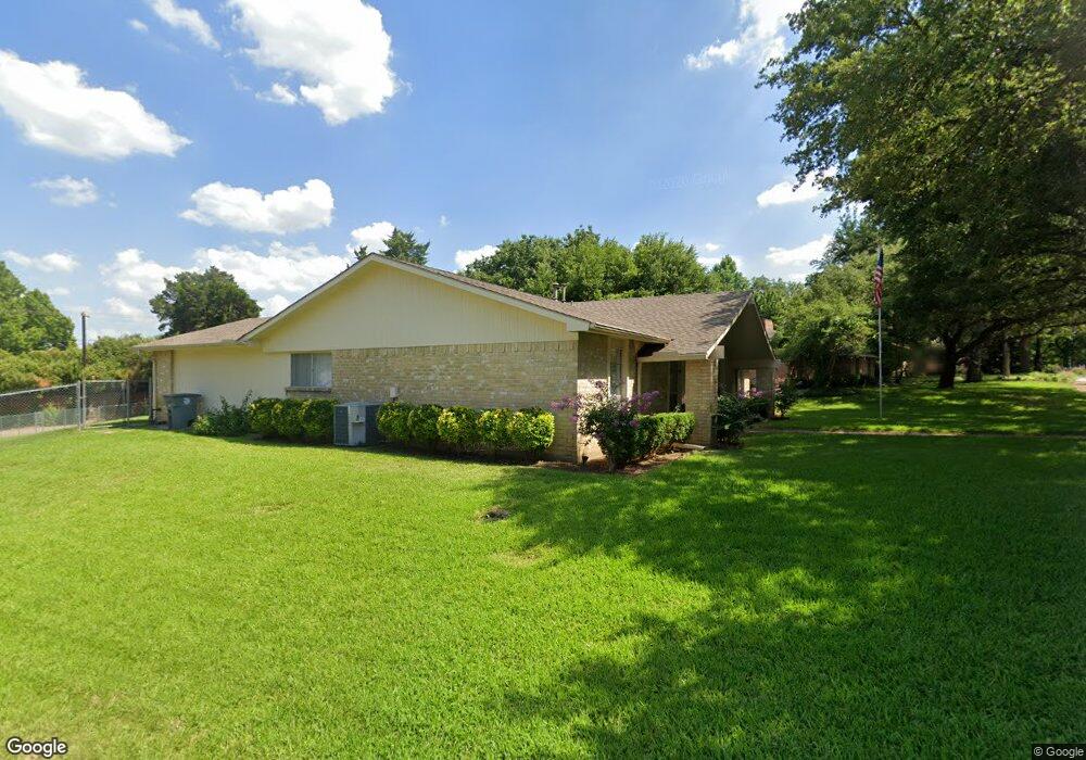 3912 Dalgreen Dr, Dallas, TX 75214 - photo 1