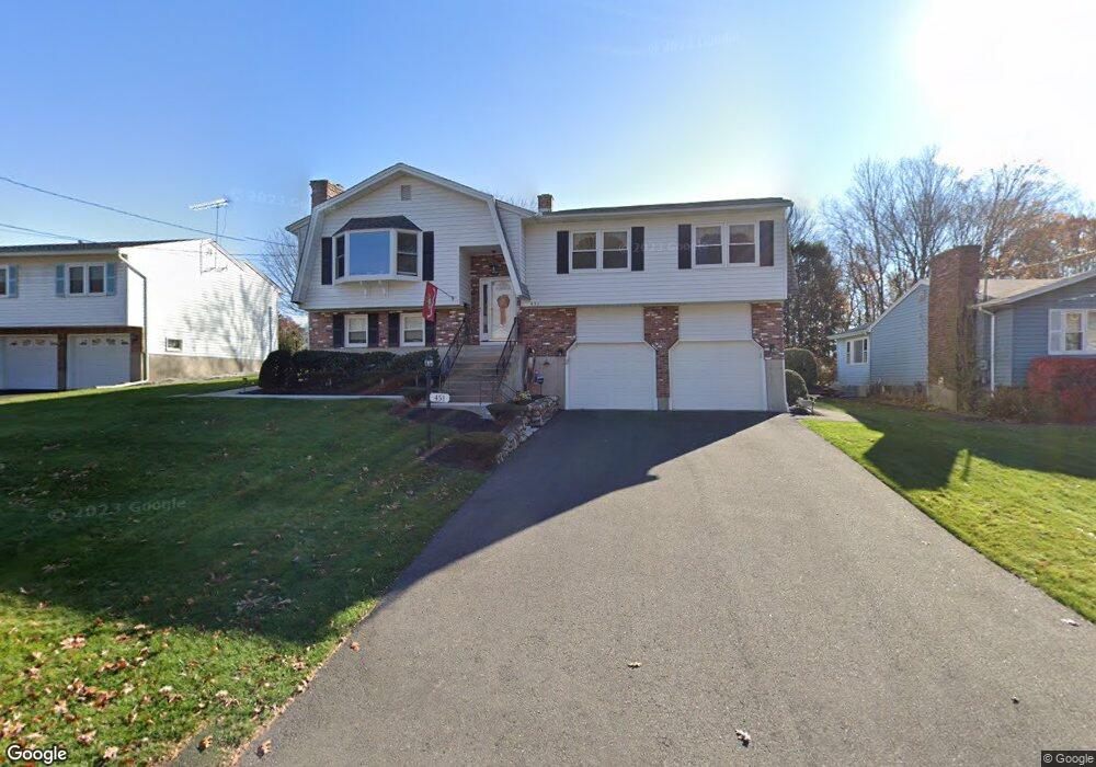 451 Country Club Rd, Waterbury, CT 06708 - photo 1