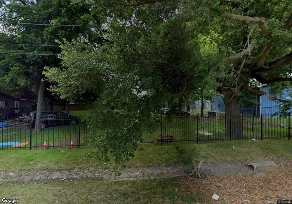 2529 Lucky St, Houston, TX 77088 - photo 1