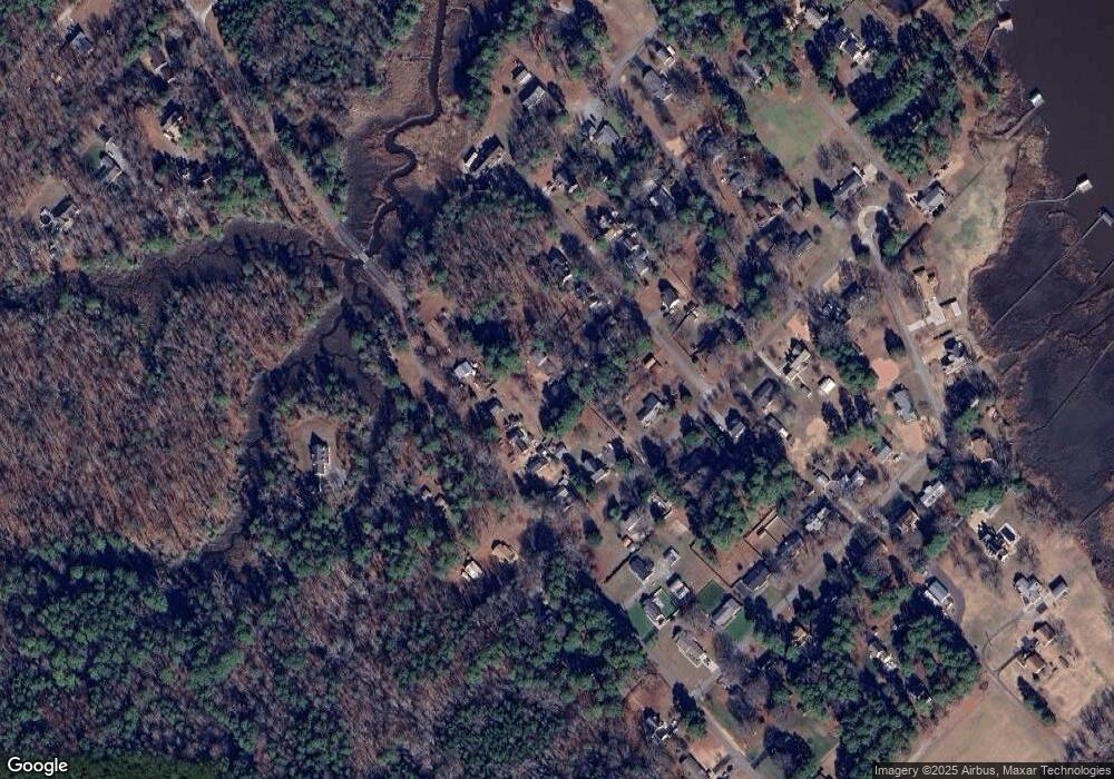 1320 E Euclid Blvd, West Point, VA 23181 - photo 1