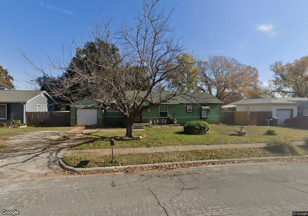 440 Norwood Dr, Hurst, TX 76053 - photo 1