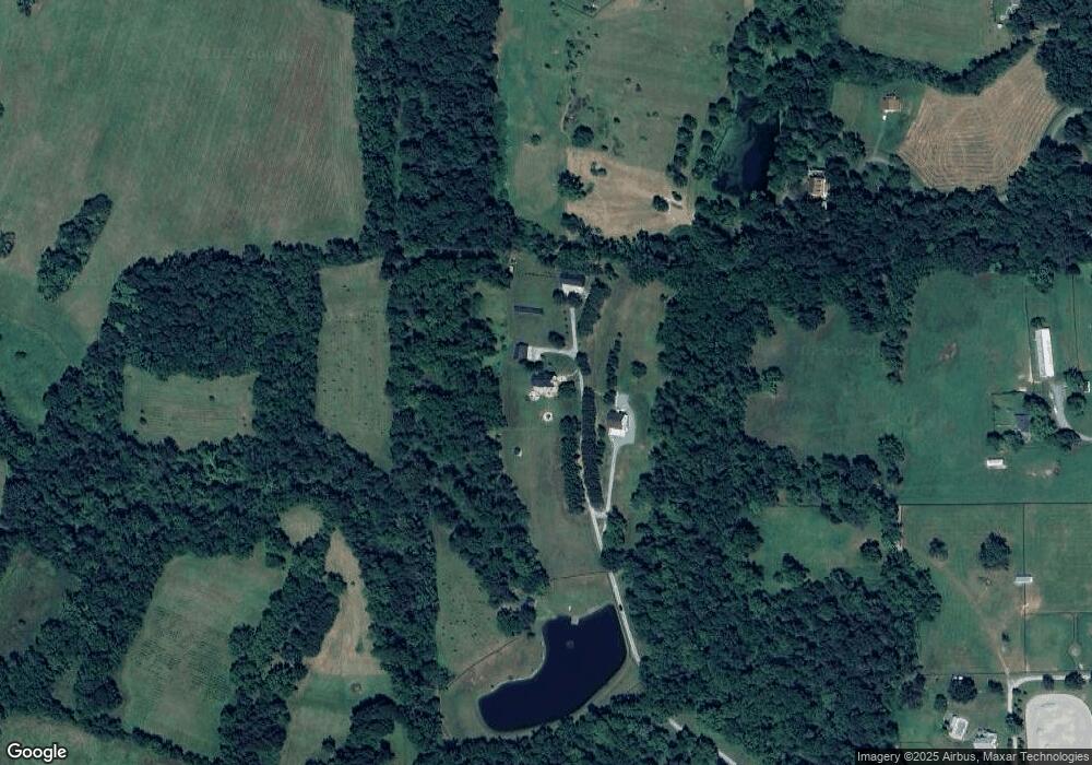 20555 Unison Rd, Round Hill, VA 20141 - photo 1