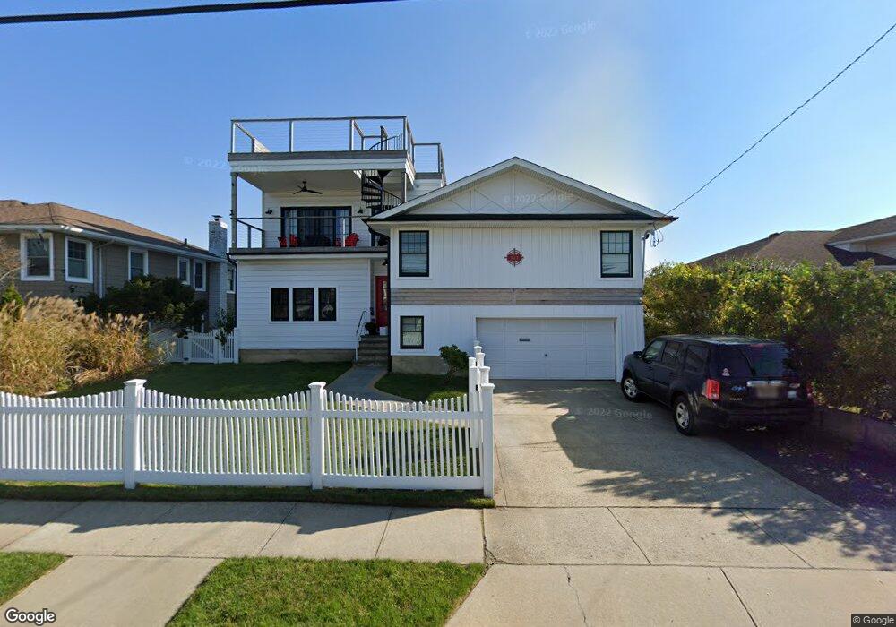 122 Greenway Rd, Lido Beach, NY 11561 - photo 1