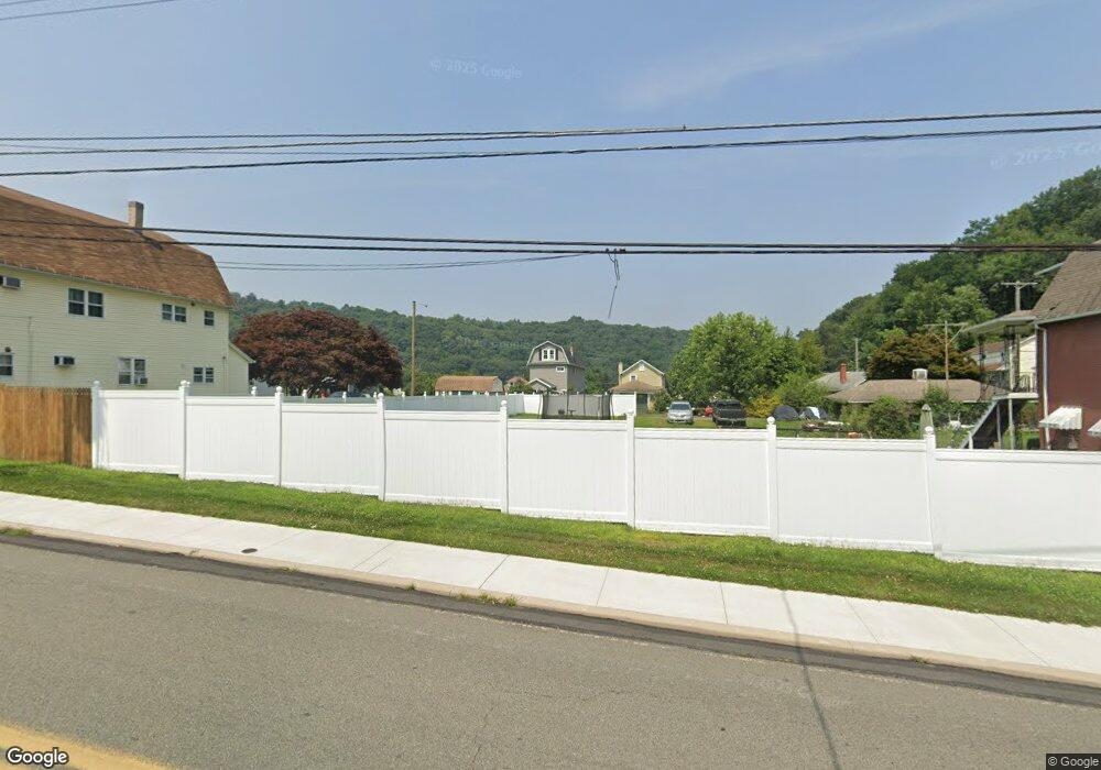 54 E Main St, Glen Lyon, PA 18617 - photo 1