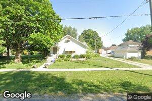 108 N Prairie St, Raymond, IL 62560