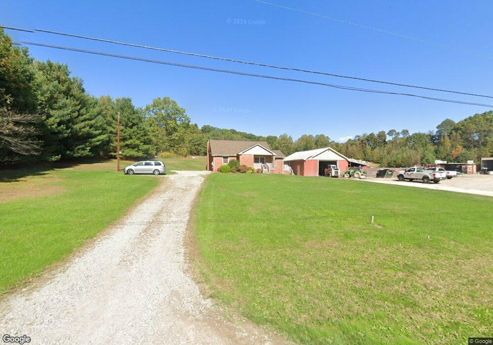216 Silvis Rd, Export, PA 15632 - photo 1