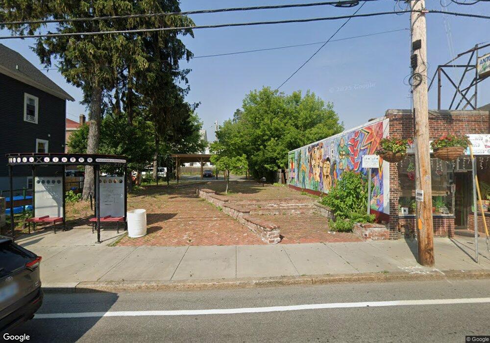 741 Dexter St, Central Falls, RI 02863 - photo 1