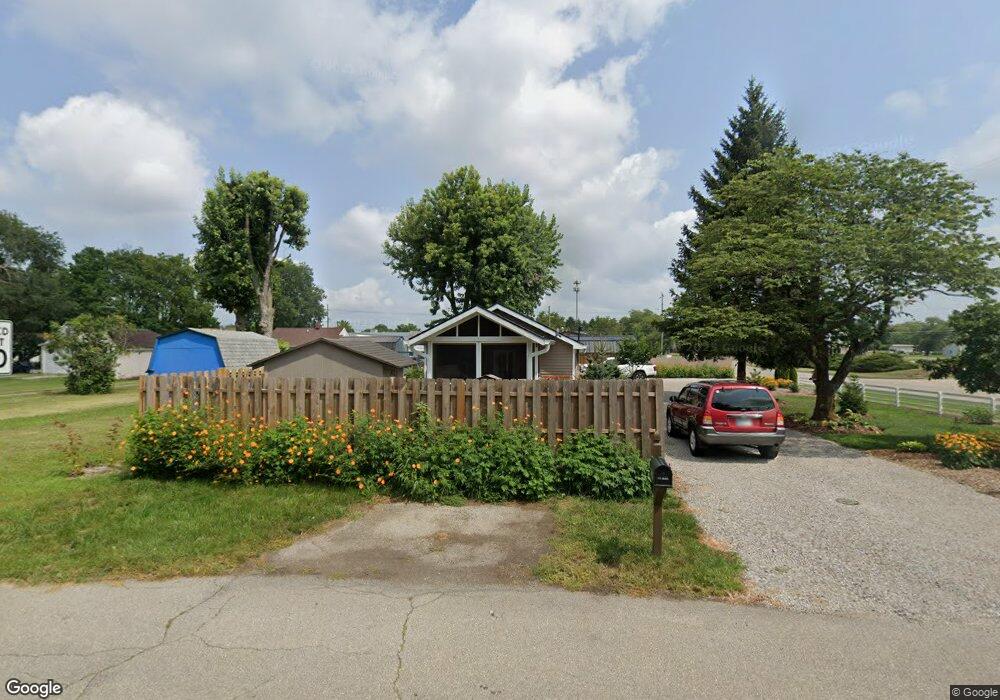 2927 10th St, Columbus, IN 47201 - photo 1