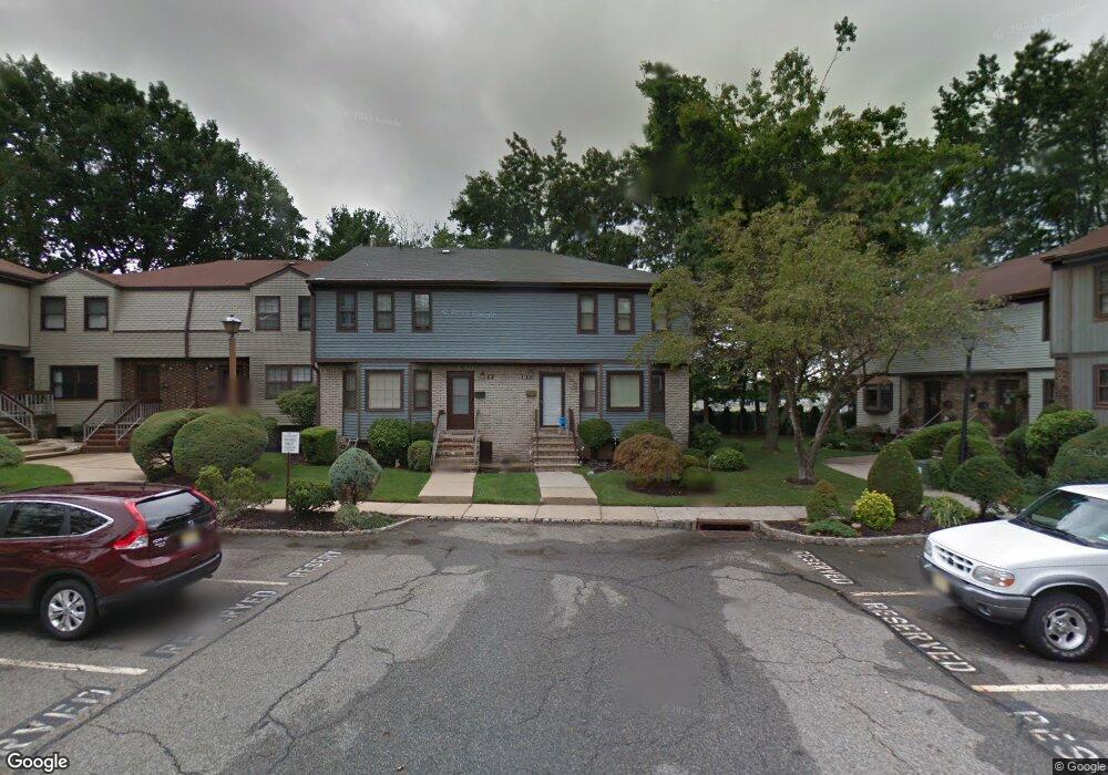 52 Highview Dr, Woodbridge, NJ 07095 - photo 1