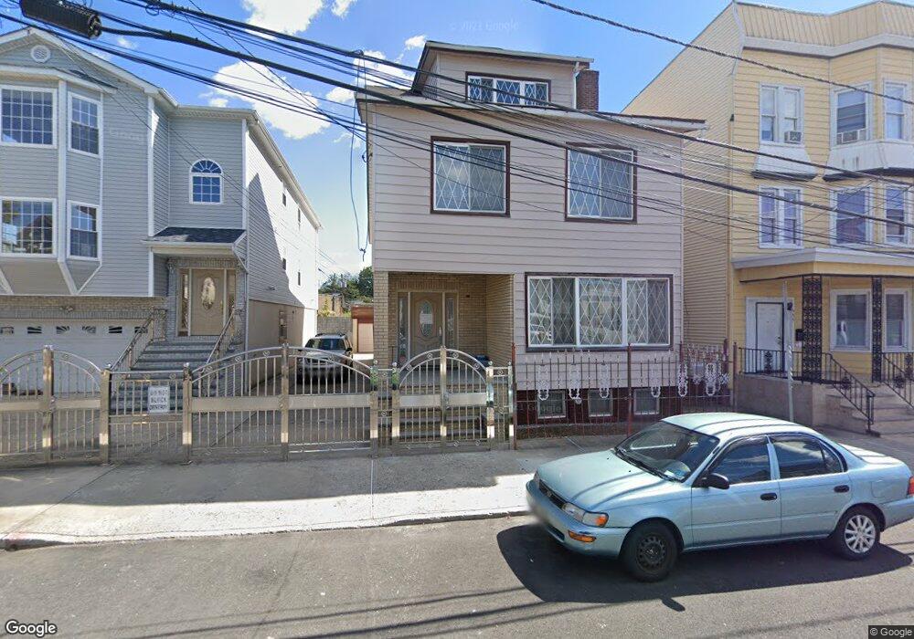 537 4th St unit 541, Newark, NJ 07107 - photo 1