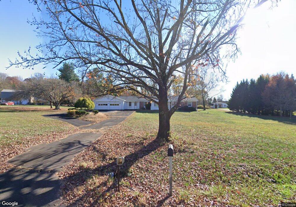 40607 Woodside Place, Leesburg, VA 20175 - photo 1