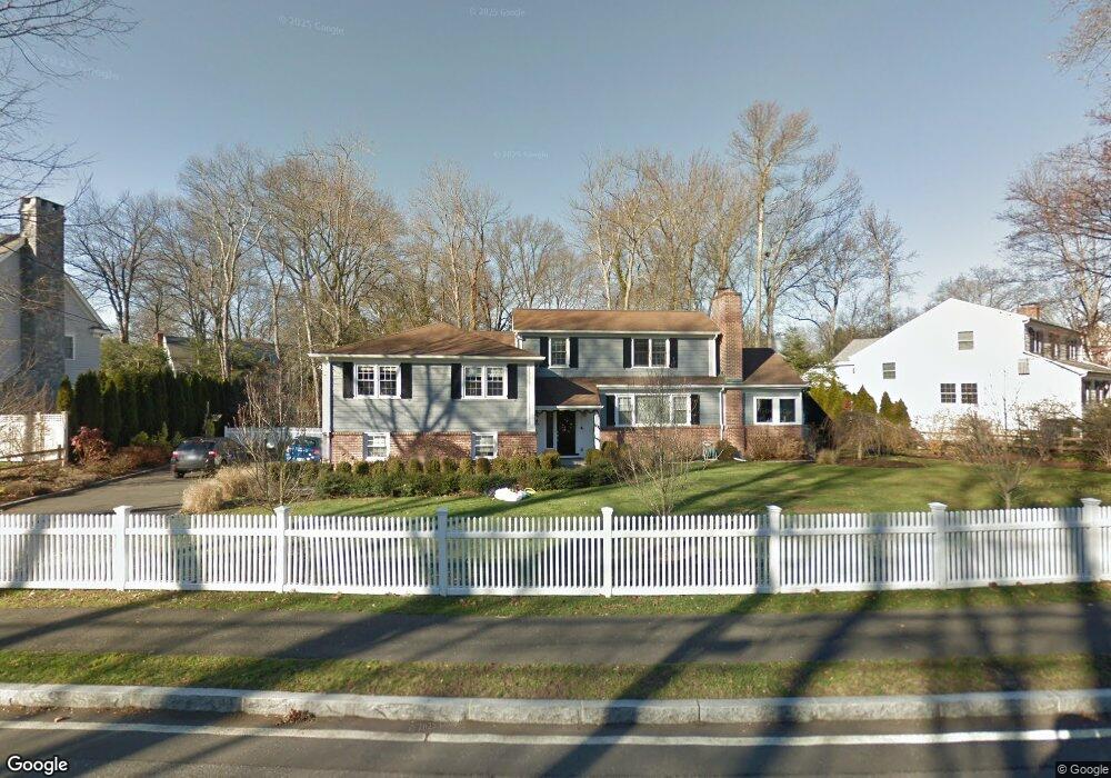 33 Hearthstone Dr, Riverside, CT 06878 - photo 1