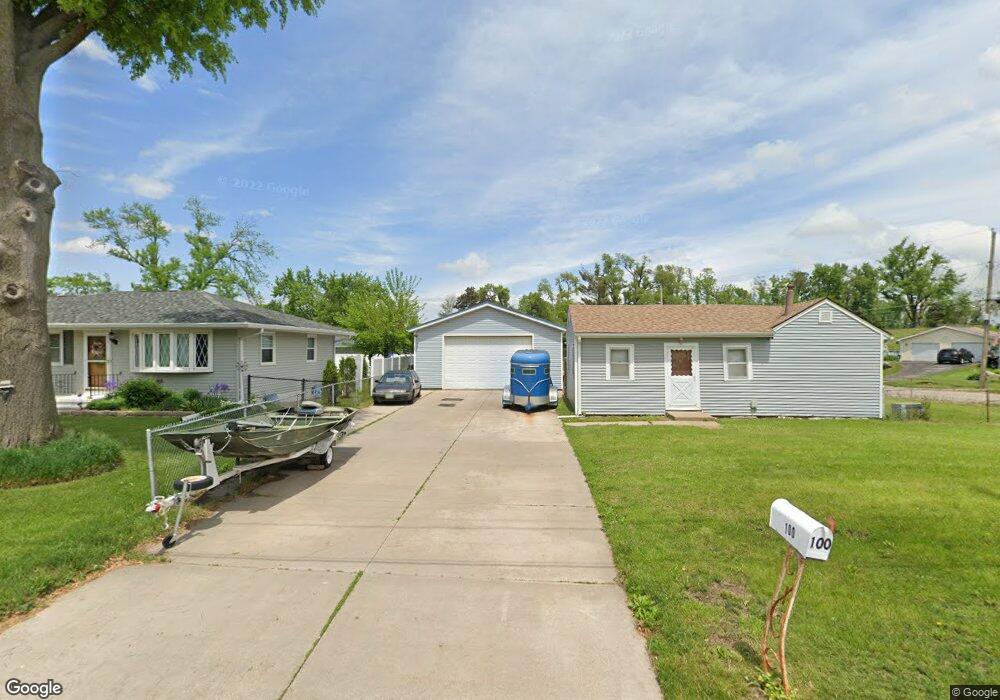 100 29th Ave SW, Cedar Rapids, IA 52404 - photo 1