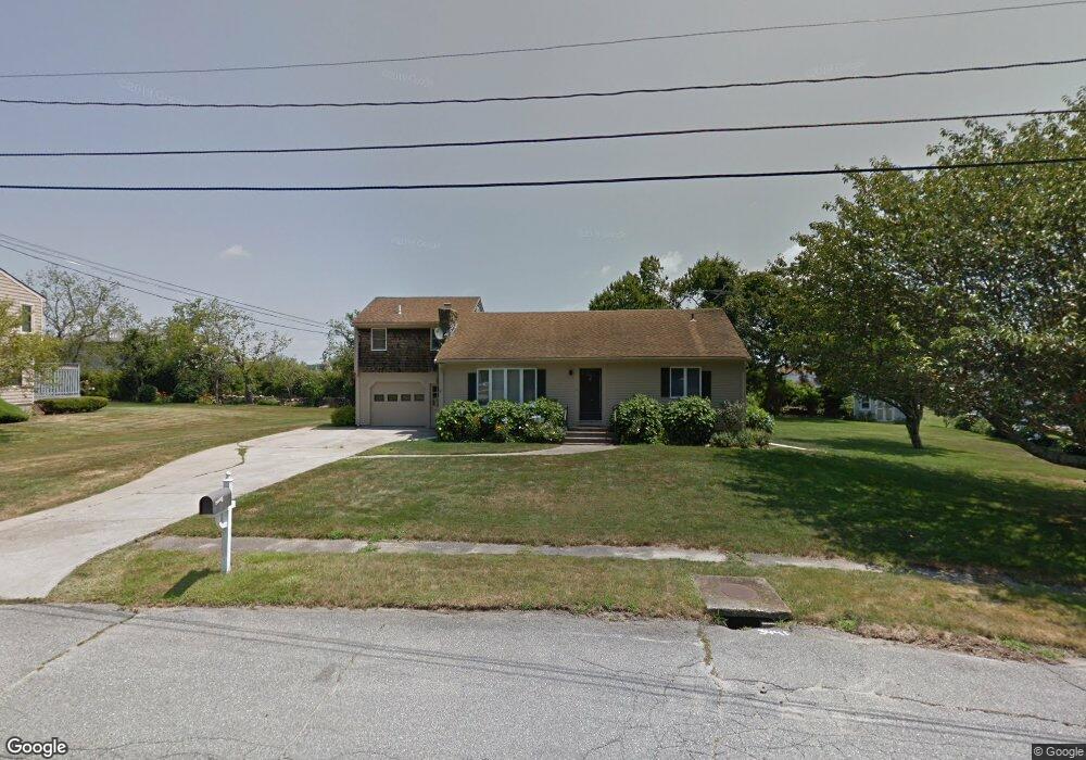 1 Barton Ln, Middletown, RI 02842 - photo 1