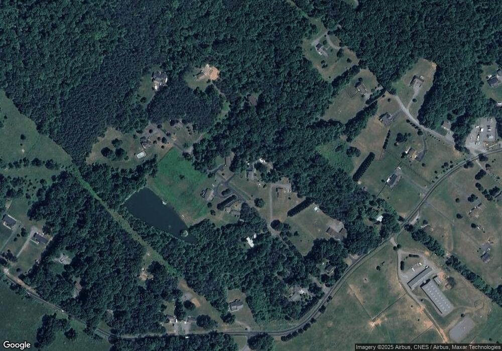 172 Lewis Dr, Ruckersville, VA 22968 - photo 1