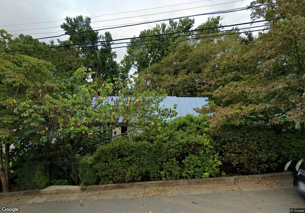 1208 E Jefferson St, Charlottesville, VA 22902 - photo 1