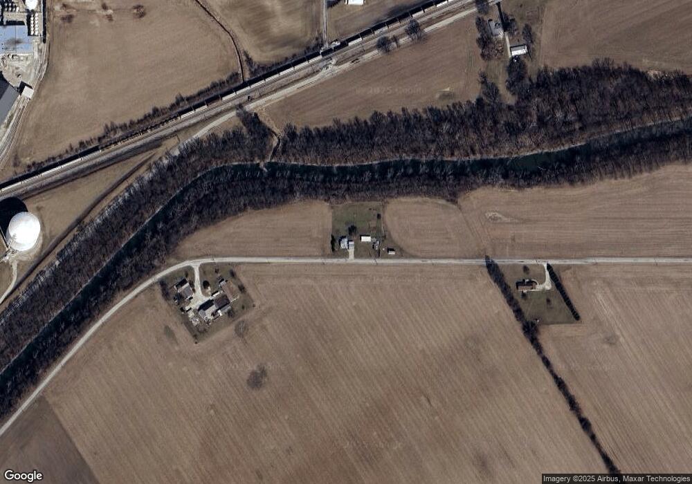 1018 E Riverside Rd, Huntington, IN 46750 - photo 1