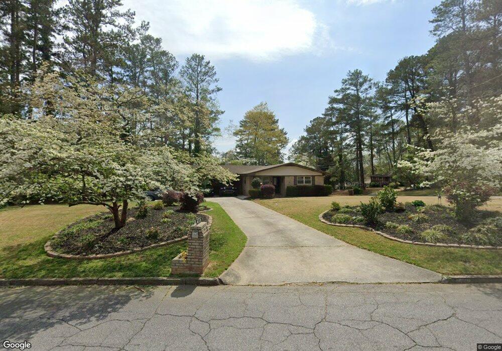 2820 Redwine Rd, Atlanta, GA 30344 - photo 1