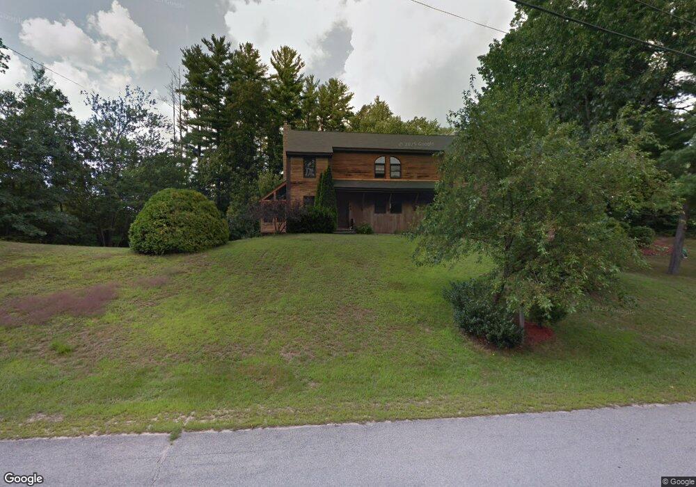 4 Kingston Way unit B, Hudson, NH 03051 - photo 1