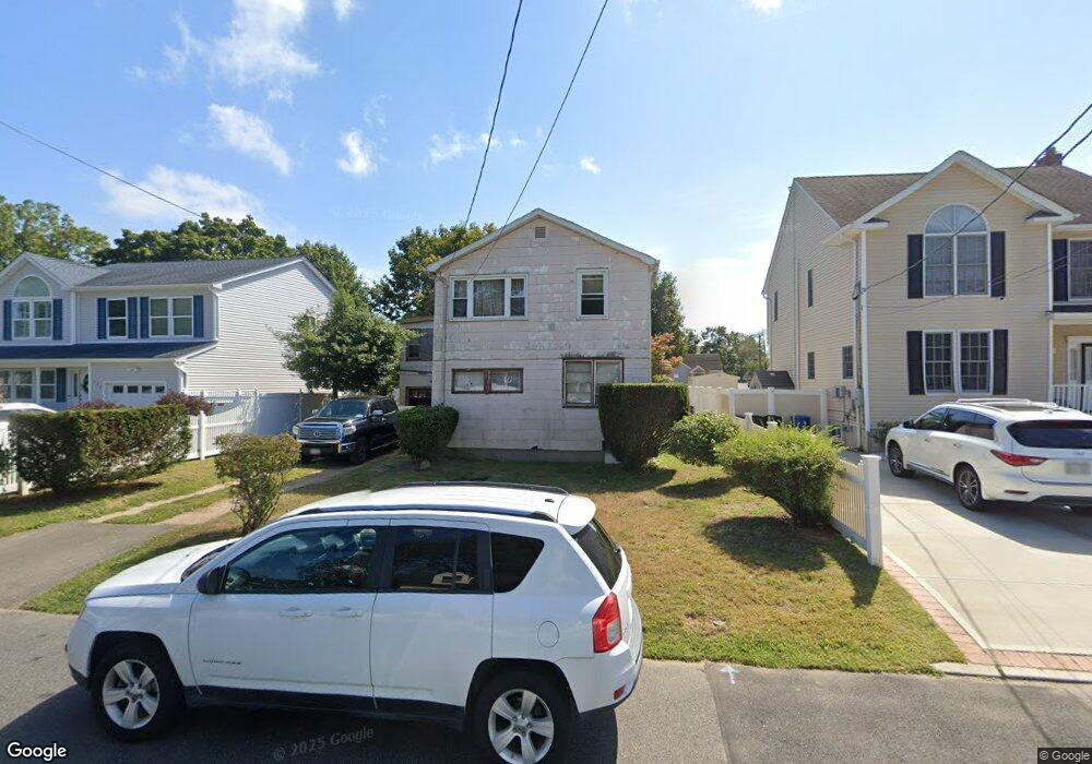 120 44th St, Copiague, NY 11726 - photo 1