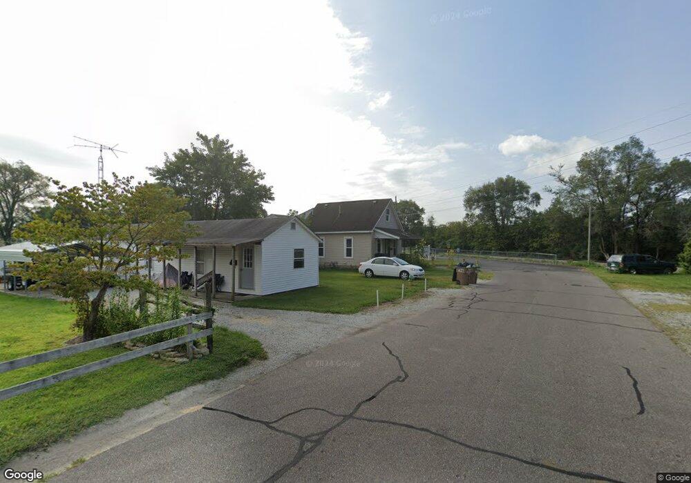 441 Hege Ave, Columbus, IN 47201 - photo 1