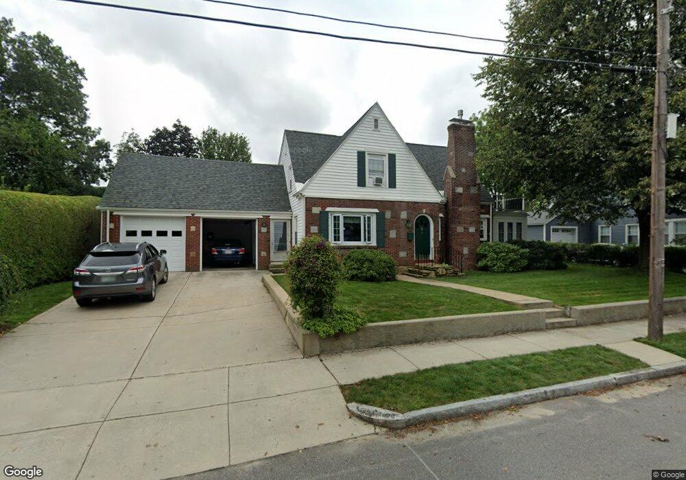 8 Hartford Rd, Worcester, MA 01606 - photo 1