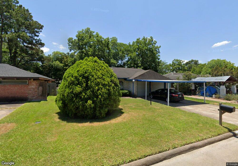 2015 Barnsley Ln, Houston, TX 77088 - photo 1