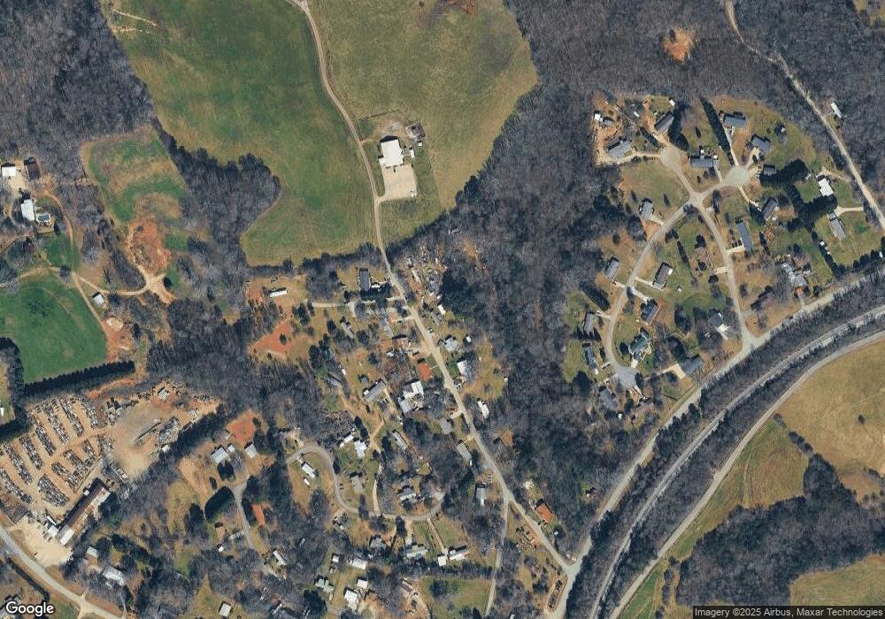 348 Wright St, Alto, GA 30510 - photo 1