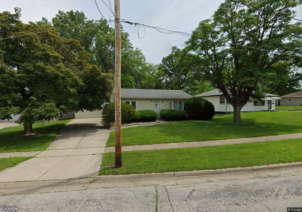 3423 E 30th St, Des Moines, IA 50317 - photo 1