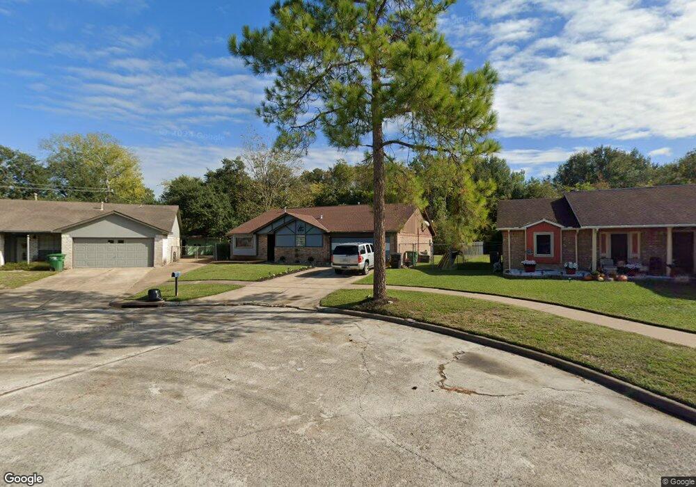 7758 Ashmole Ln, Houston, TX 77088 - photo 1