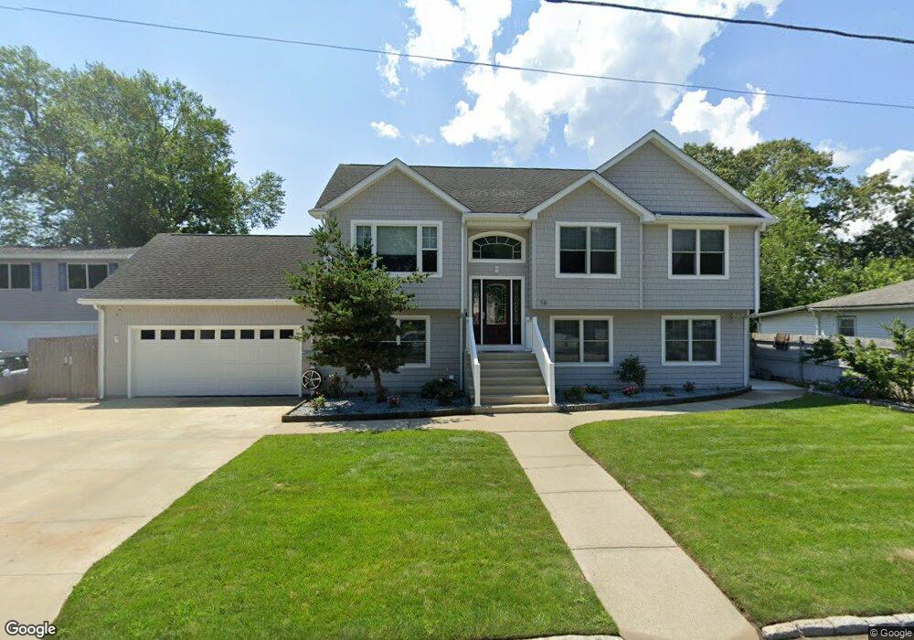 18 Kenway Ave, Warwick, RI 02889 - photo 1