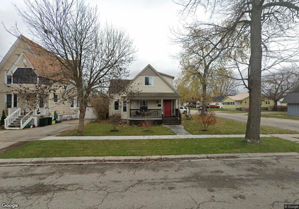 726 15th St, Port Huron, MI 48060 - photo 1