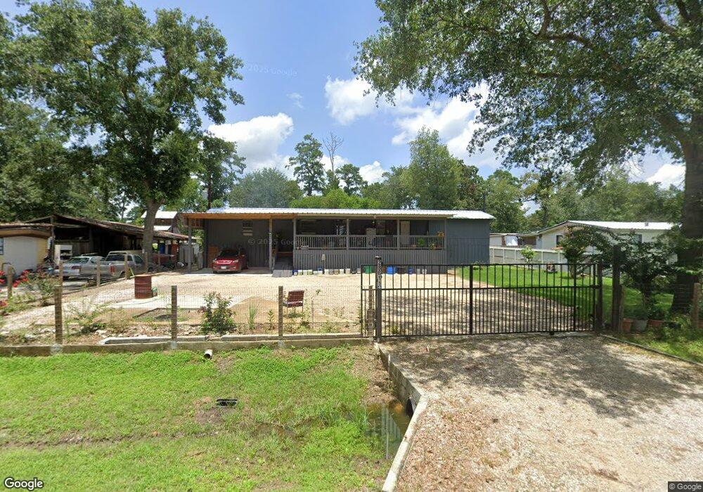 28611 Foxwood Dr, Pinehurst, TX 77362 - photo 1