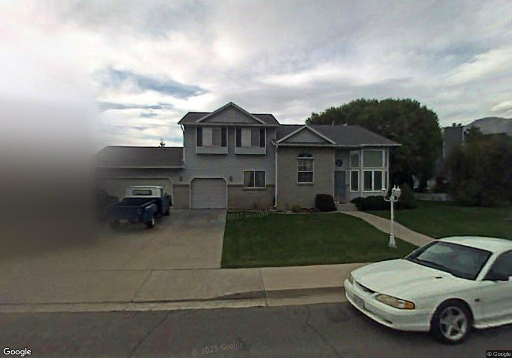 4858 Mountain View Cir, Highland, UT 84003 - photo 1