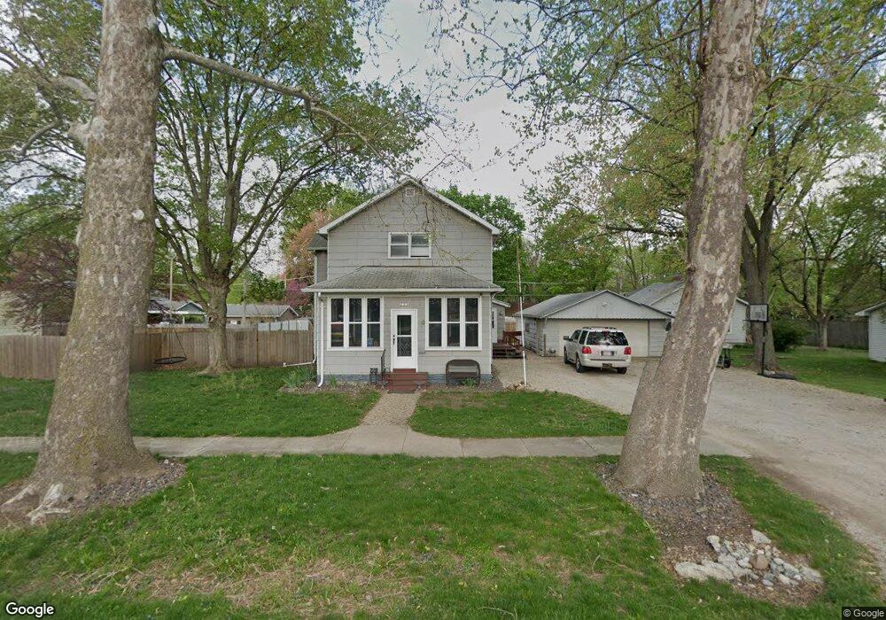 225 Hennepin St, Lincoln, IL 62656 - photo 1
