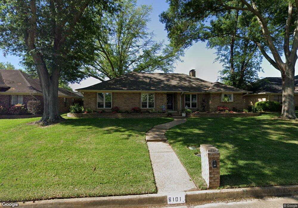 6101 Stoneleigh Dr, Tyler, TX 75703 - photo 1
