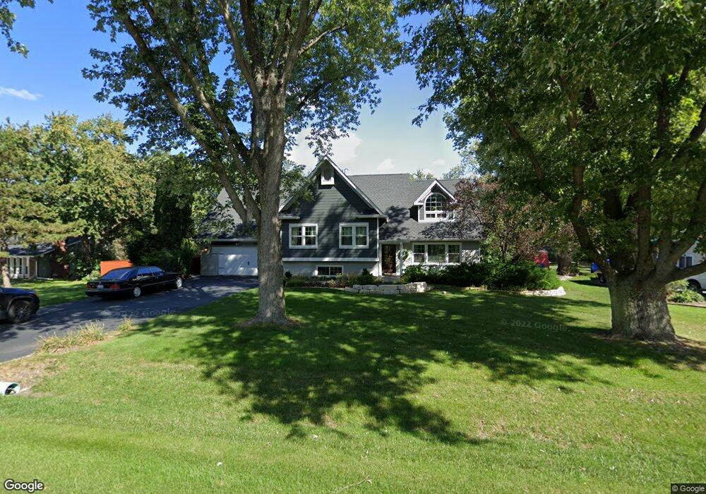 10S075 Ridge Rd, Naperville, IL 60565 - photo 1