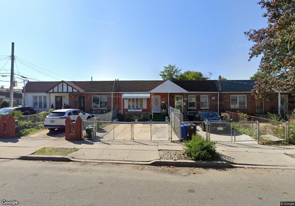 11140 155th St, Jamaica, NY 11433 - photo 1