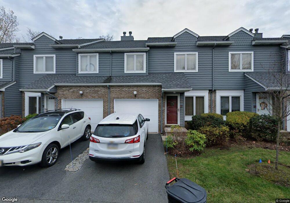 7-12 Cross Meadows unit 1X, Fair Lawn, NJ 07410 - photo 1