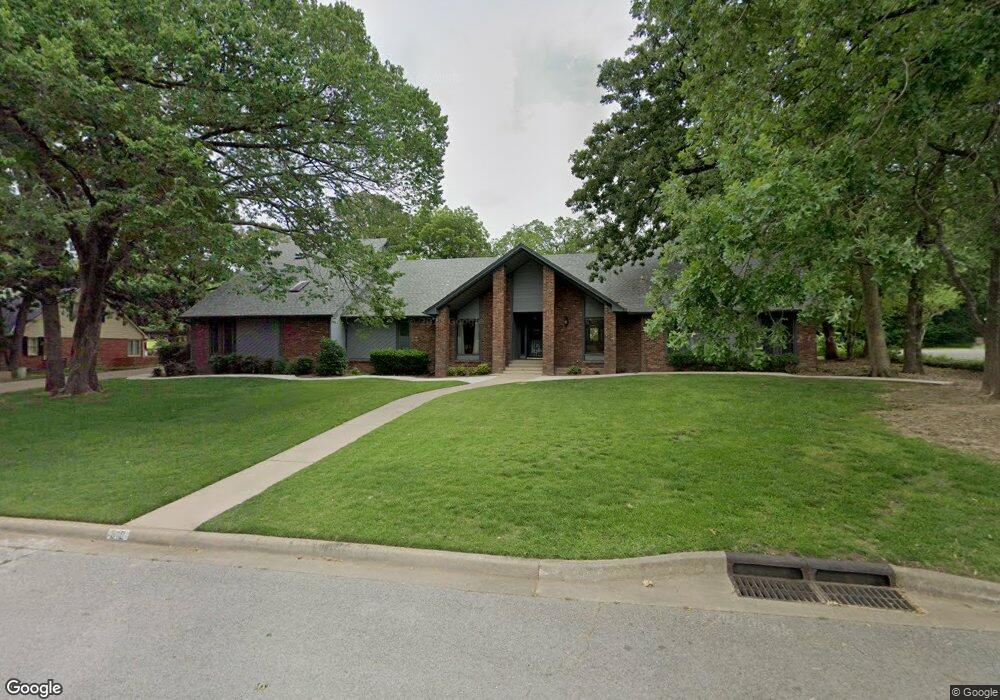 810 Wood N Creek Rd, Ardmore, OK 73401 - photo 1