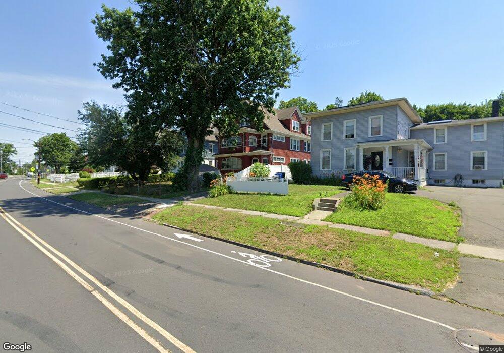 202 Blue Hills Ave unit 204, Hartford, CT 06112 - photo 1