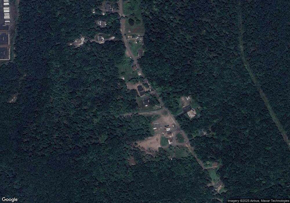 913 Langan Rd, Pittston, PA 18640 - photo 1