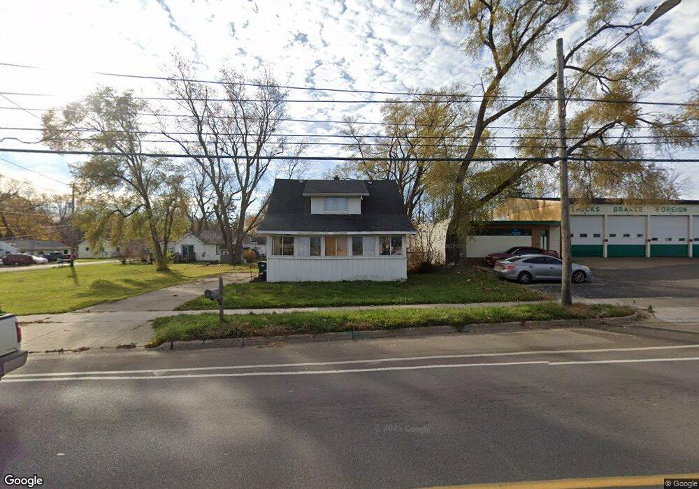 1005 W Jolly Rd, Lansing, MI 48910 - photo 1